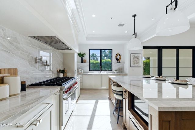 5340 N 32nd Place, Phoenix, AZ 85018