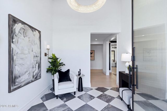 5340 N 32nd Place, Phoenix, AZ 85018