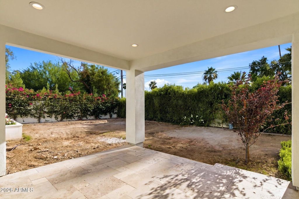 Image 41 of property listing at 5340 N 32nd Place, Phoenix, AZ 85018