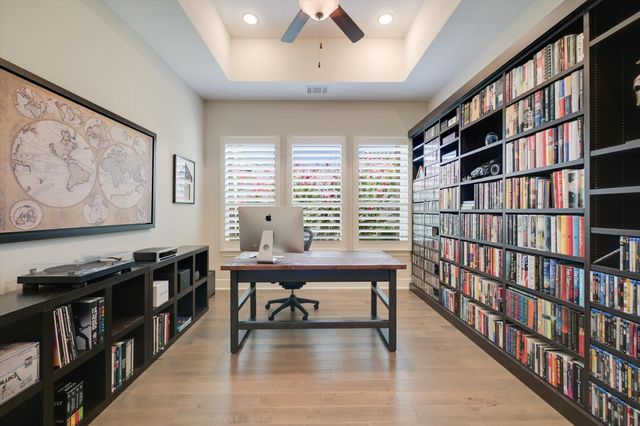 112 Bisset CT, Austin, TX 78738