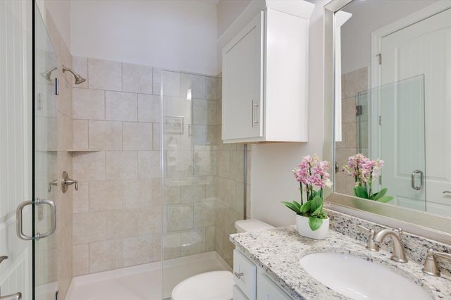 112 Bisset CT, Austin, TX 78738