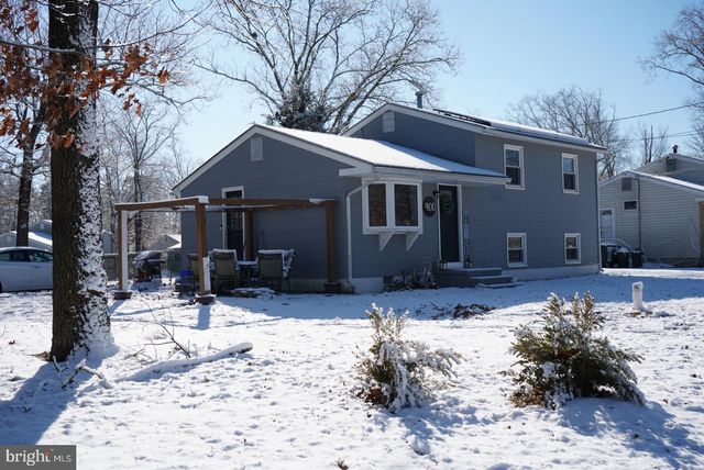 400 WOODLAWN AVE, Williamstown, NJ 08094