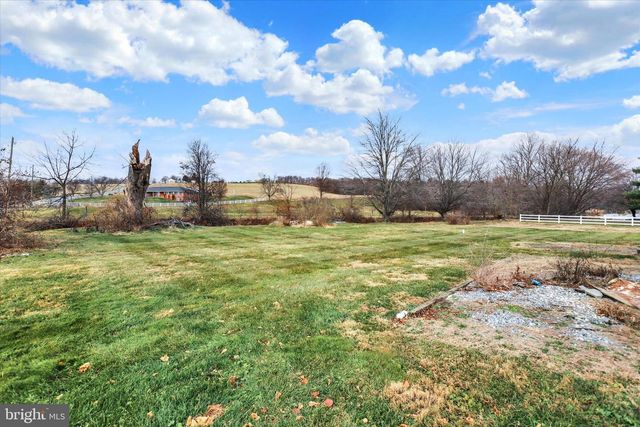 6217 ANTHONY HWY, Waynesboro, PA 17268