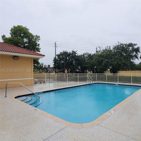 9909 Westwood Dr 12-1, Tamarac, FL 33321