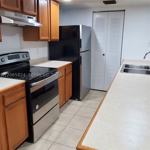 9909 Westwood Dr 12-1, Tamarac, FL 33321