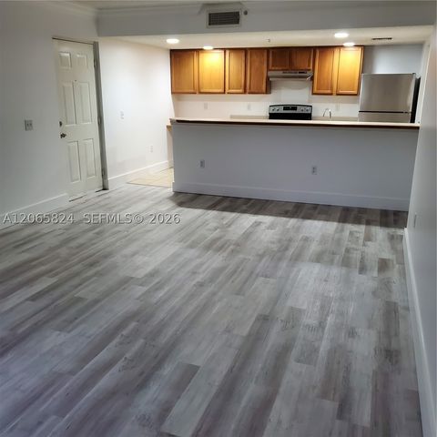 9909 Westwood Dr 12-1, Tamarac, FL 33321