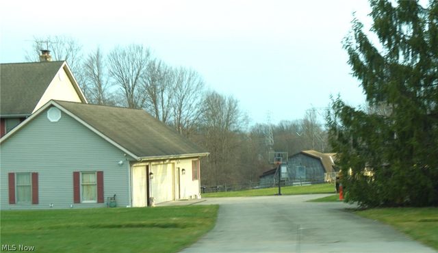 39335 Bainbridge Road, Solon, OH 44139