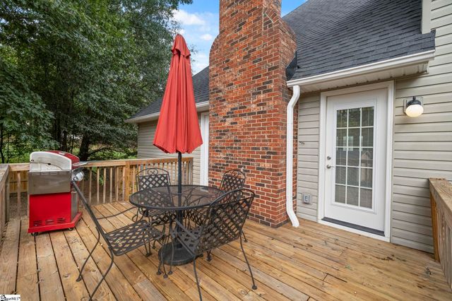 4 Plum Creek Lane, Greenville, SC 29607