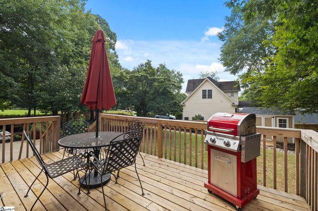 4 Plum Creek Lane, Greenville, SC 29607