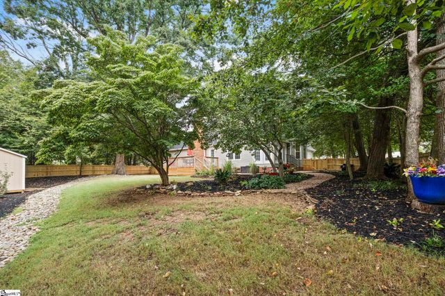 4 Plum Creek Lane, Greenville, SC 29607