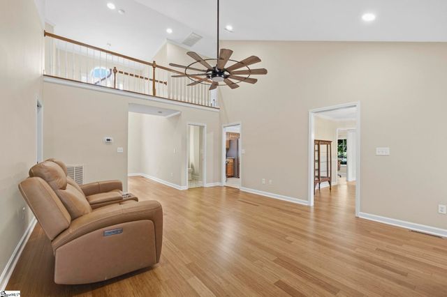 4 Plum Creek Lane, Greenville, SC 29607