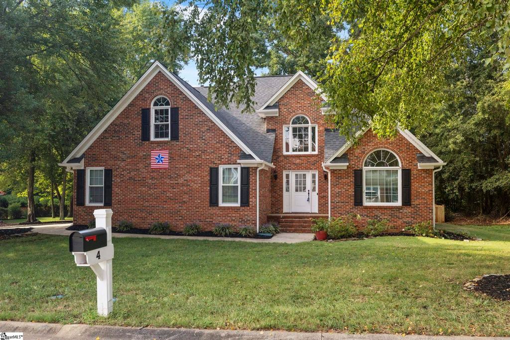 4 Plum Creek Lane, Greenville, SC 29607