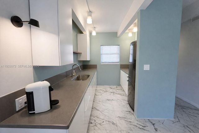 1840 Jefferson Ave 302, Miami Beach, FL 33139