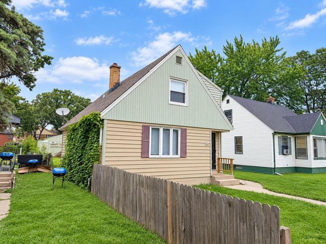 4226 W Courtland AVENUE, Milwaukee, WI 53209