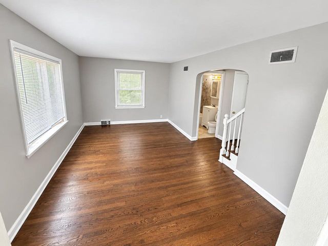 4226 W Courtland AVENUE, Milwaukee, WI 53209