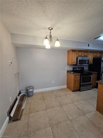 12591 Equestrian CIR 1203, Fort Myers, FL 33907
