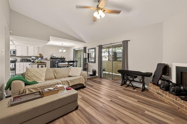 14555 Wunderlich Drive 2904, Houston, TX 77069