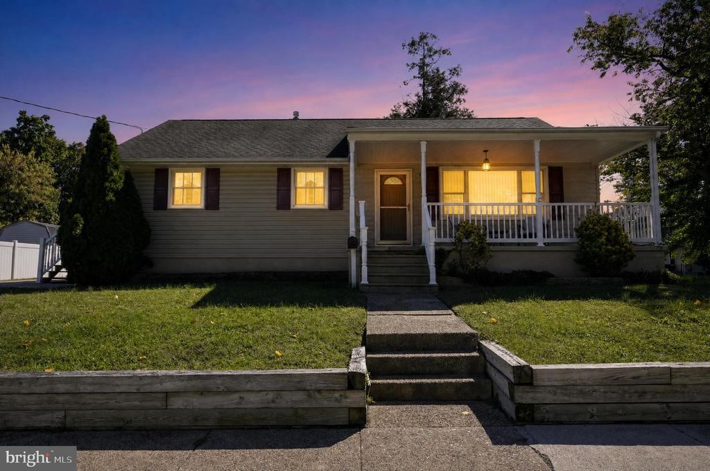 6508 WALNUT AVE, PENNSAUKEN, NJ 08109 — photo 2