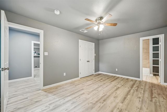 906 S Willow Street, Sherman, TX 75090