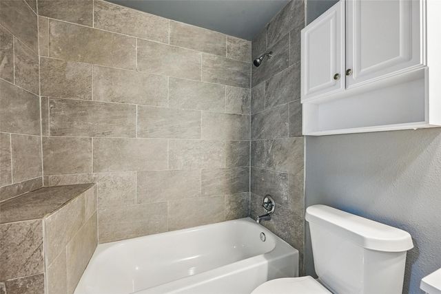 906 S Willow Street, Sherman, TX 75090