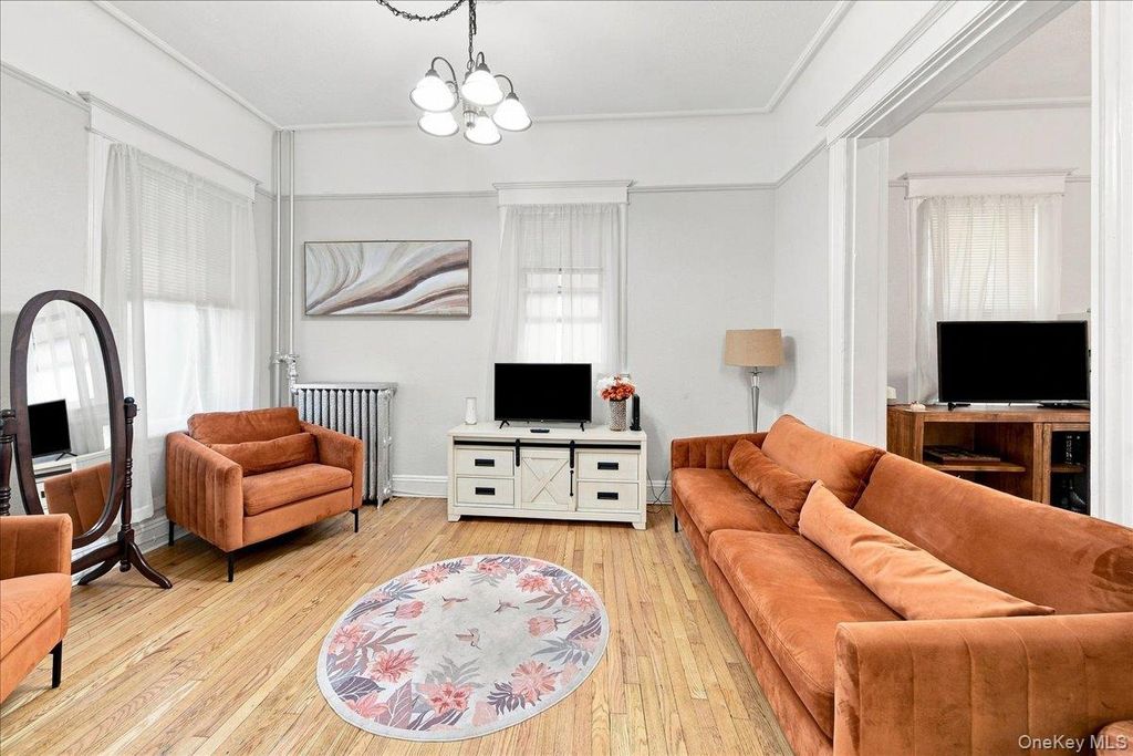 183 Saratoga Avenue, Yonkers, NY 10705 — photo 4