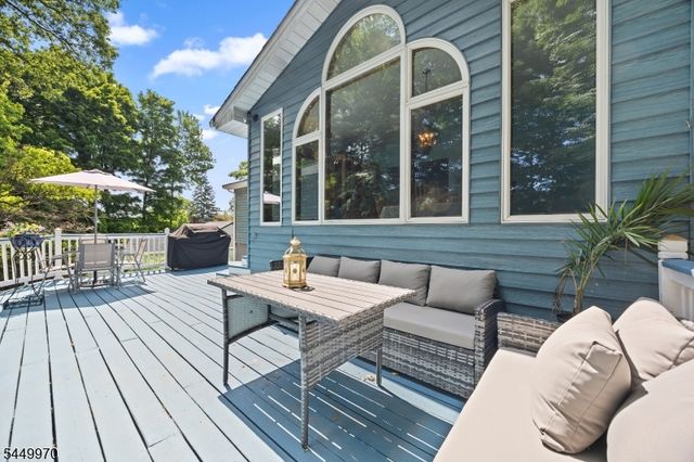 3 Lou Ann Blvd, West Milford Twp., NJ 07480