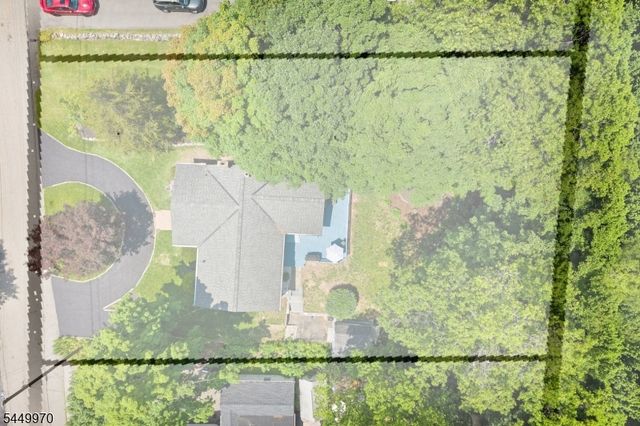 3 Lou Ann Blvd, West Milford Twp., NJ 07480