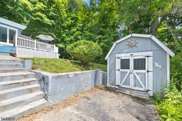 3 Lou Ann Blvd, West Milford Twp., NJ 07480