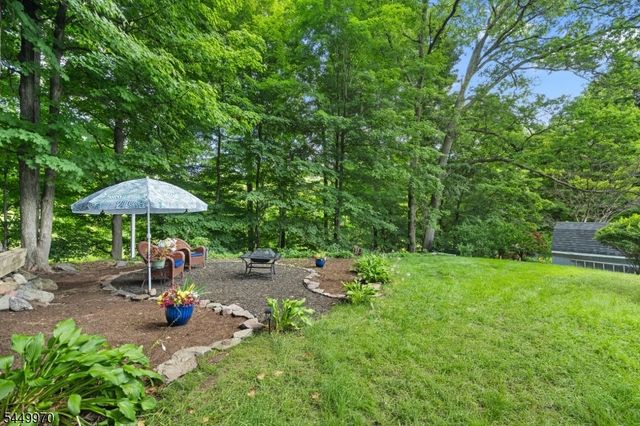 3 Lou Ann Blvd, West Milford Twp., NJ 07480