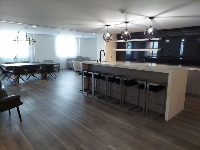 100 N Federal Highway 826, Fort Lauderdale, FL 33301