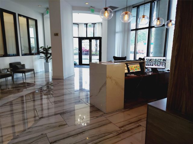 100 N Federal Highway 826, Fort Lauderdale, FL 33301