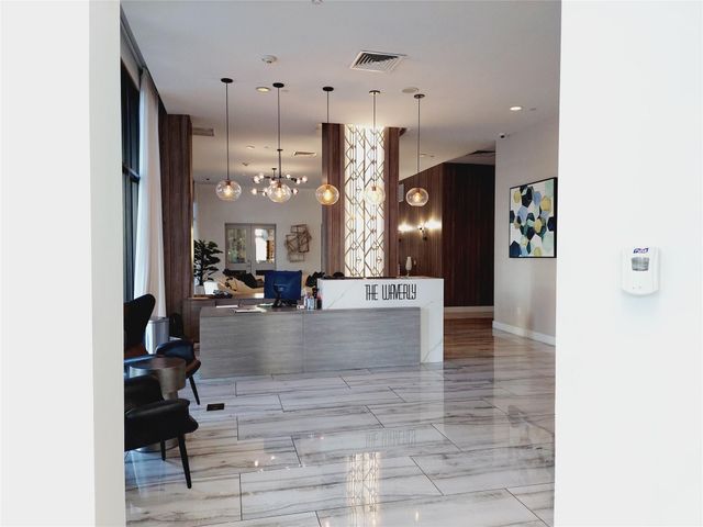 100 N Federal Highway 826, Fort Lauderdale, FL 33301