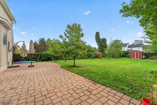 587 Greenbrook Rd, North Plainfield Boro, NJ 07063