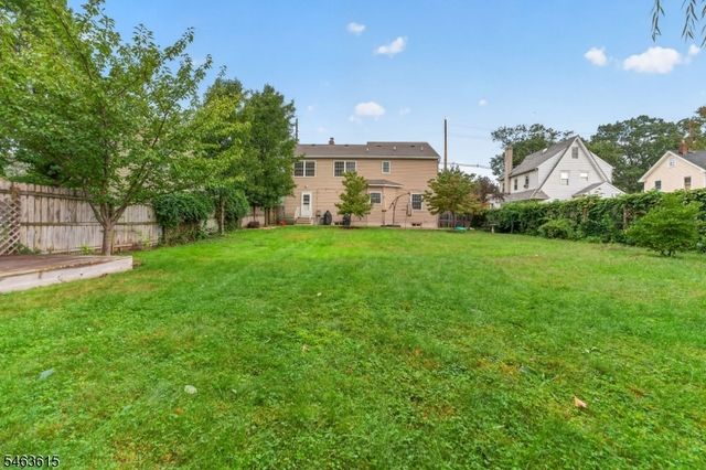 587 Greenbrook Rd, North Plainfield Boro, NJ 07063