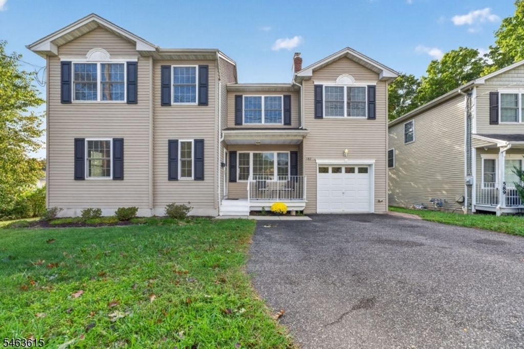 587 Greenbrook Rd, North Plainfield Boro, NJ 07063