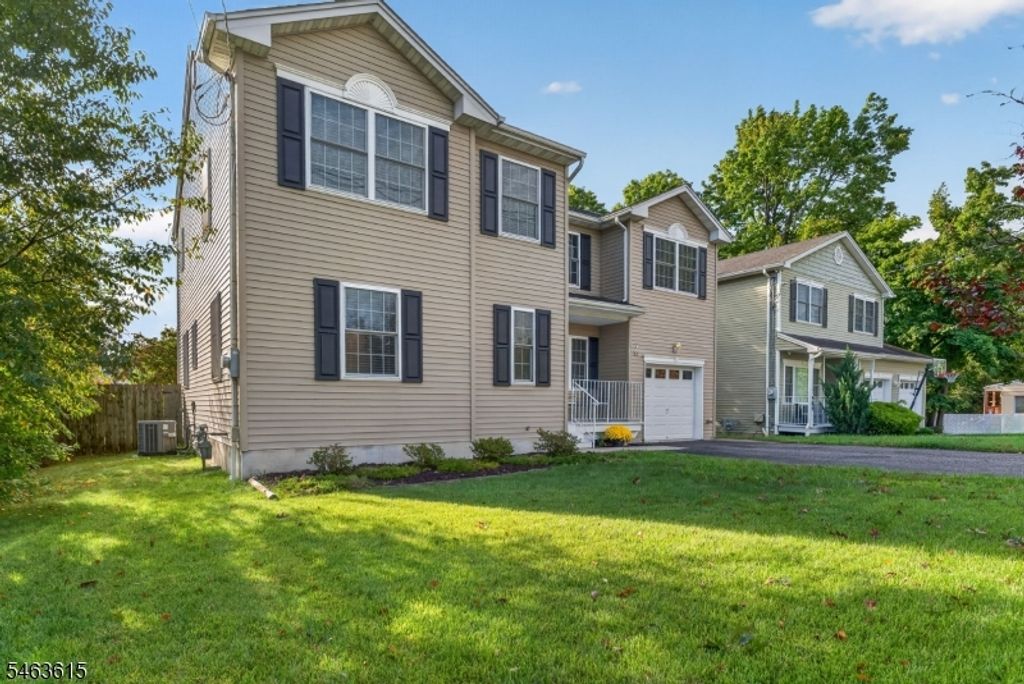 587 Greenbrook Rd, North Plainfield Boro, NJ 07063 — photo 2