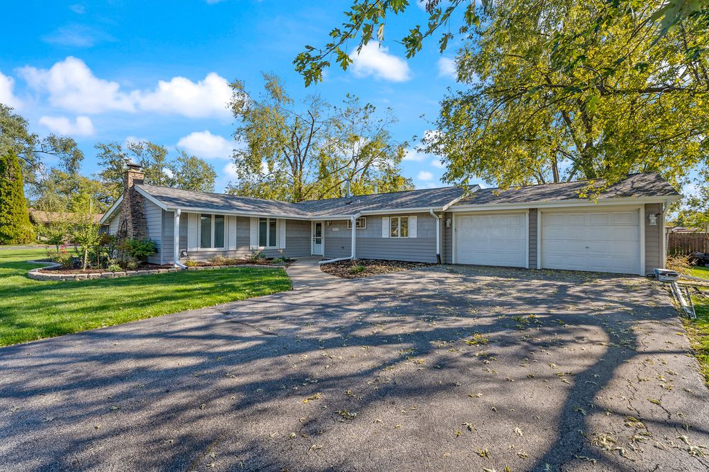 8941 Chadbourn Drive, Orland Park, IL 60462 — exterior