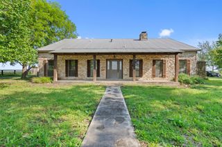 12914 Pfluger Berkman LN, Coupland, TX 78615