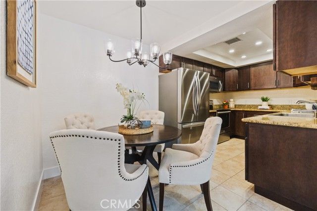 20702 El Toro 290, Lake Forest (el Toro), CA 92630