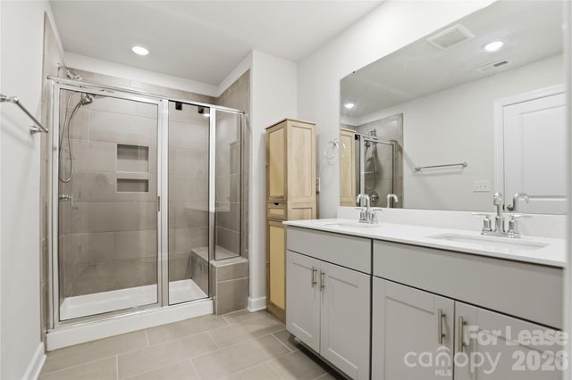 2317 Belterra Drive, Charlotte, NC 28216