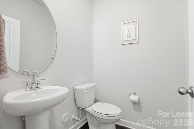 2317 Belterra Drive, Charlotte, NC 28216