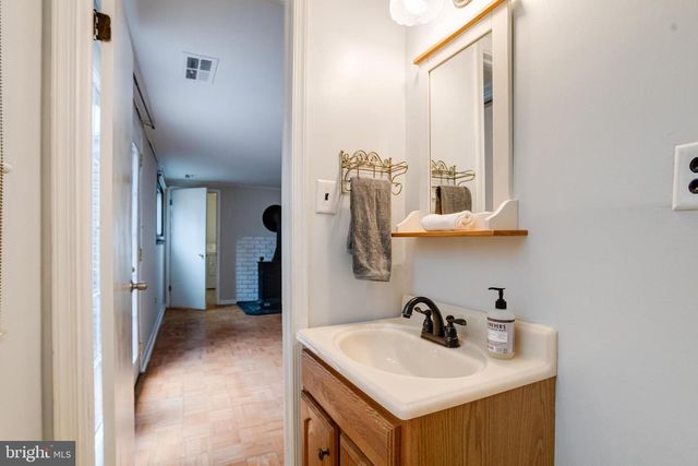 10 KISKA CT, Randallstown, MD 21133