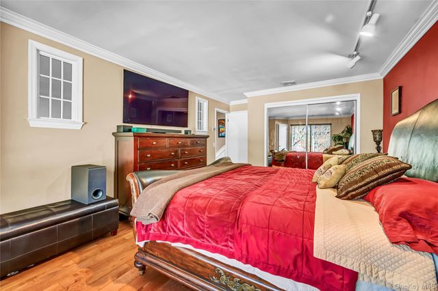 8 Fawn Ridge 8, Millwood, NY 10546