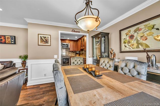 8 Fawn Ridge 8, Millwood, NY 10546