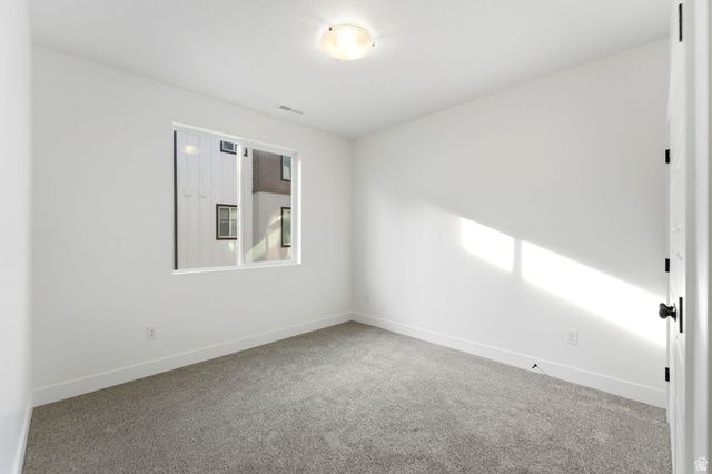 138 CHAMBORD CT, Sandy, UT 84070