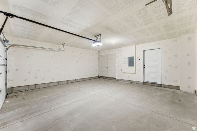 138 CHAMBORD CT, Sandy, UT 84070