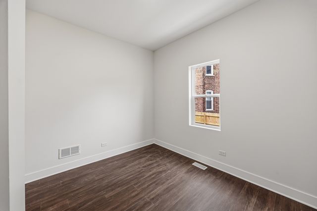 708 E 90th Street, Chicago, IL 60619