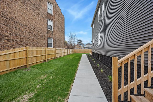 708 E 90th Street, Chicago, IL 60619