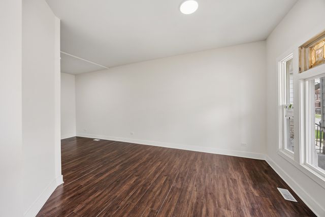 708 E 90th Street, Chicago, IL 60619