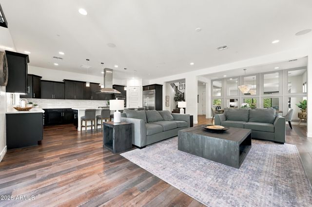 9556 W PARK VIEW Lane, Peoria, AZ 85383